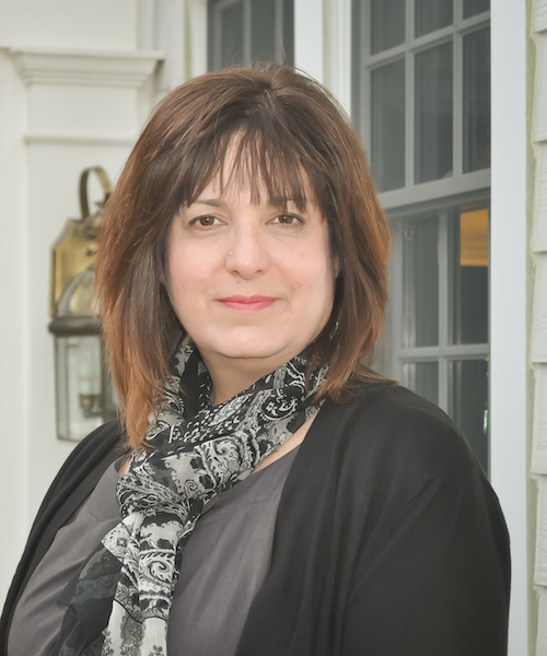Amy Sutton headshot