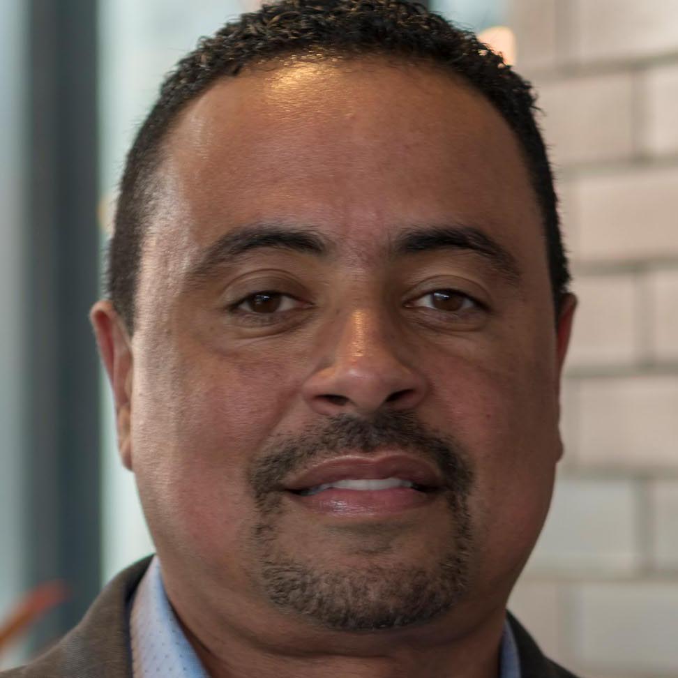 Charles Senteio headshot