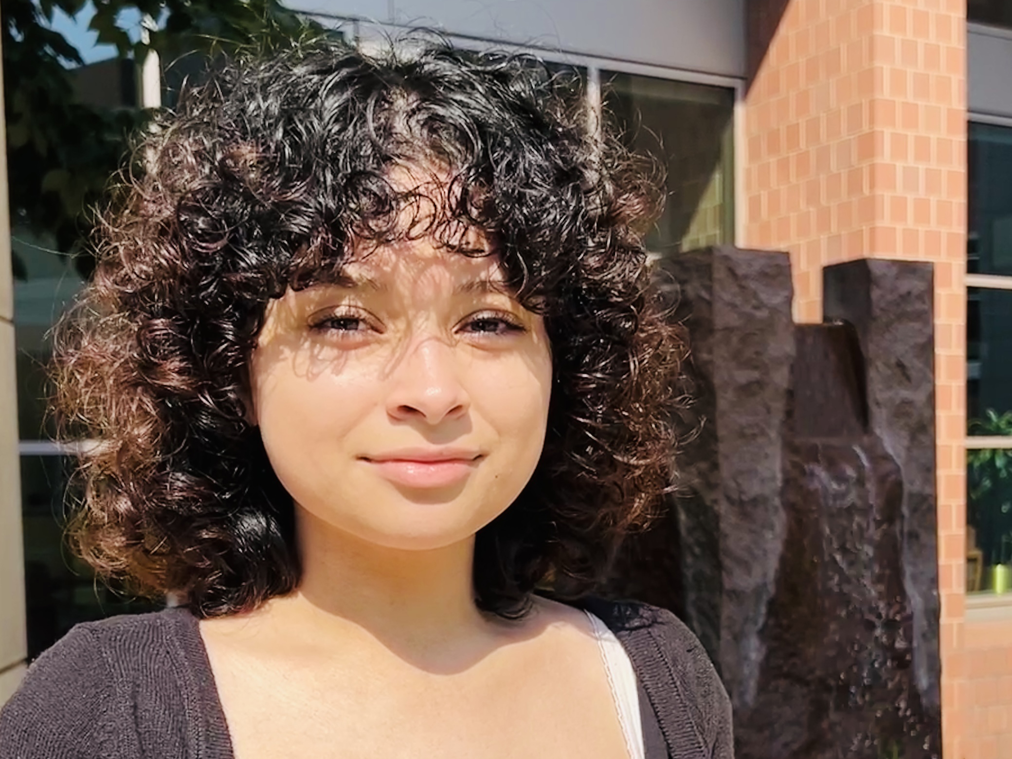 Headshot of RUYES Participant, Elizabeth Escobar Gomez