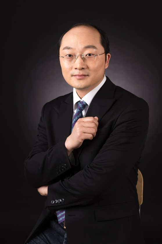 Headshot of Yang-Yu Liu, PhD
