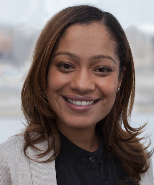 Iris Cooney headshot