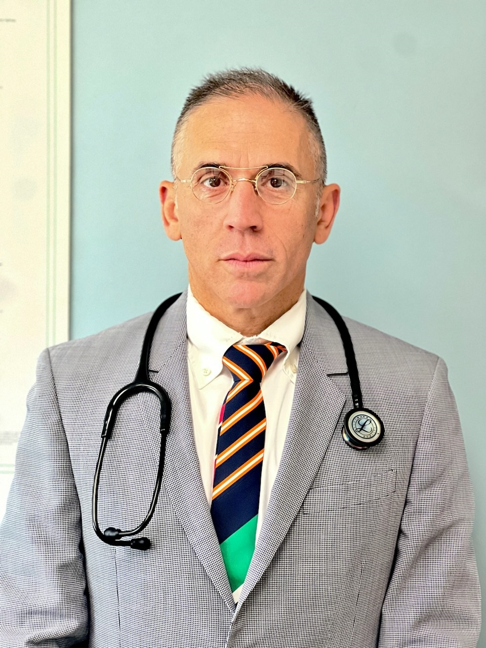 Headshot of Dr. Gerardo Capo