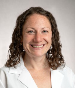 Headshot of Dr. Lisa Gabor