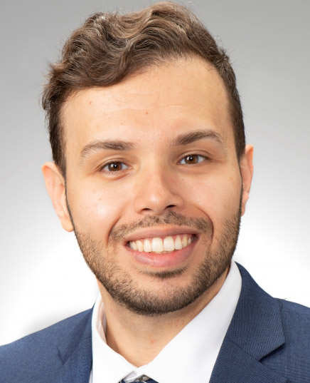 Headshot of Taha Mur, MD