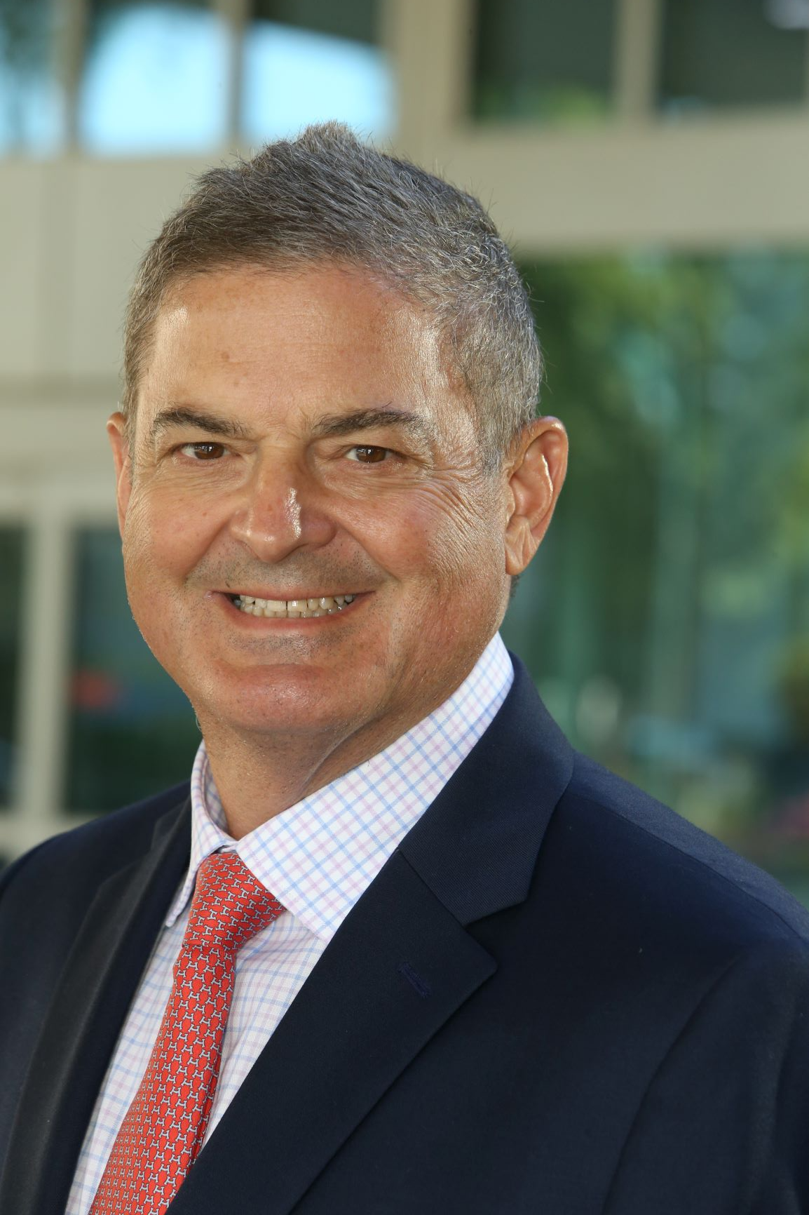 Headshot of Richard Lazzaro, MD